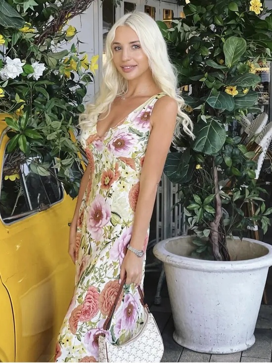 Paper Heart Dresses & Skirts - Paper Heart Floral V-Neck Maxi Dress Linen Blend Size Medium
